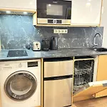 Elegant Apartment - 2Br-5P - Champs De Mars